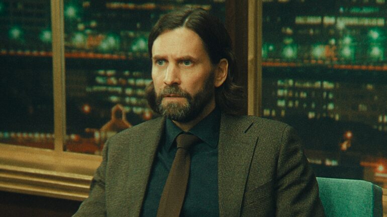 Live action Alan Wake in Alan Wake 2
