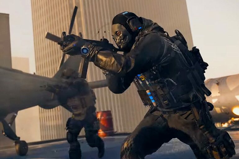 Ghost running by a helicopter in MW3